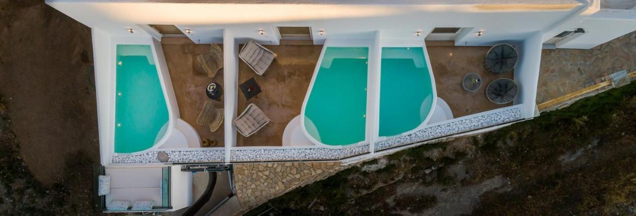 Geomilos Deluxe Rooms Triovasalos Exterior photo