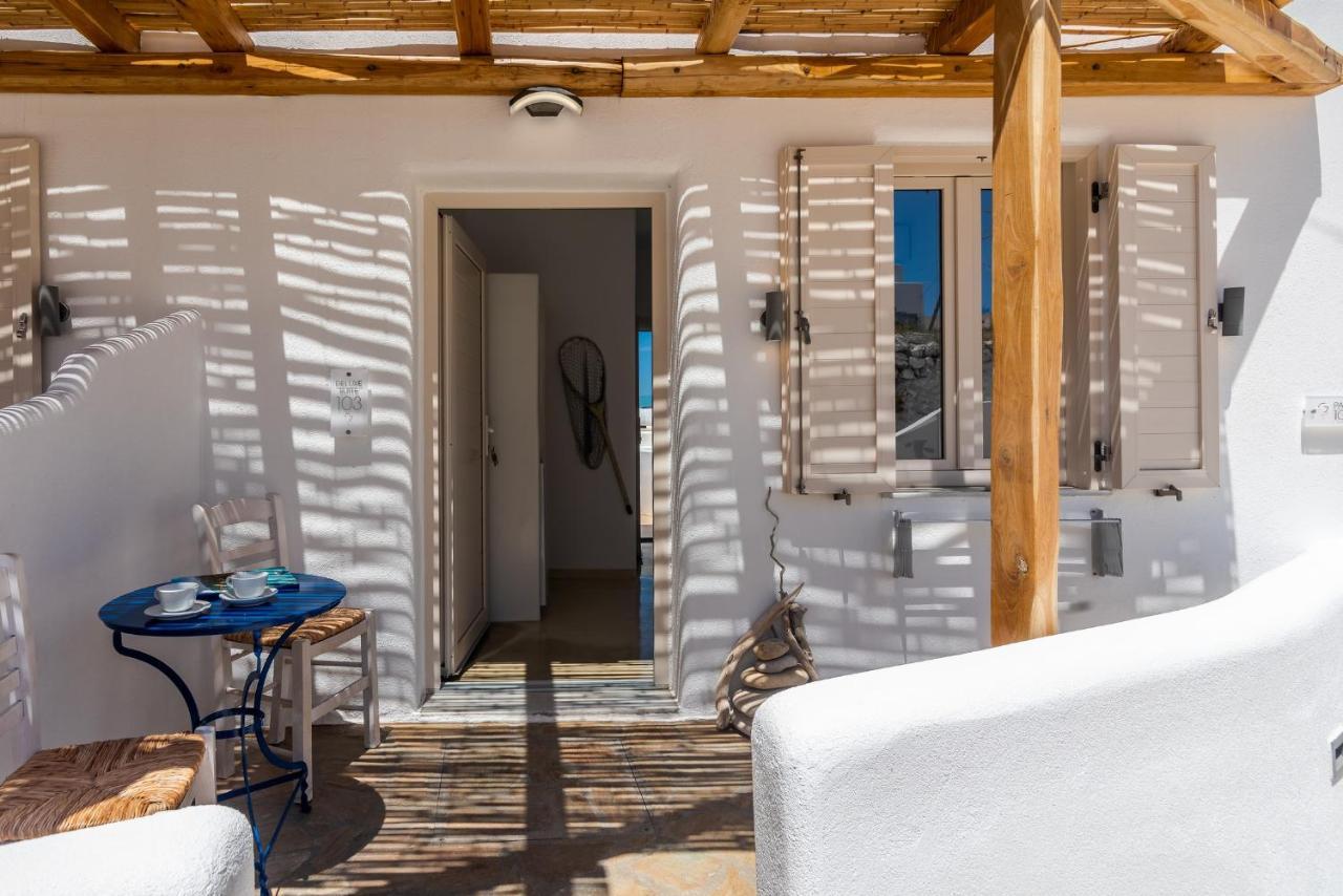 Geomilos Deluxe Rooms Triovasalos Exterior photo