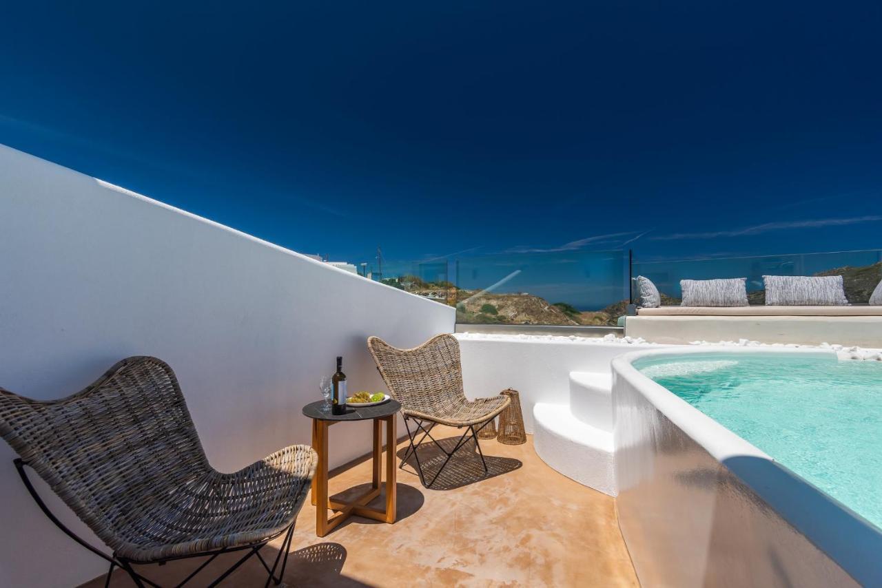 Geomilos Deluxe Rooms Triovasalos Exterior photo